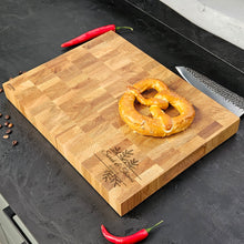 Load image into Gallery viewer, Wooden Cutting Board for Everyday Cooking, Handmade Oak Kitchen Board, Personalized Engraved Gift