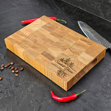 Load image into Gallery viewer, Custom Oak Cutting Board for Everyday Use, Durable Handmade Oak, Perfect for Housewarming Gifts