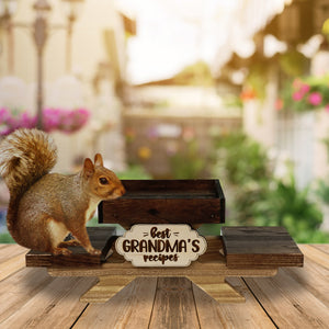 Wooden Squirrel Feeder, Squirrel Picknick Table