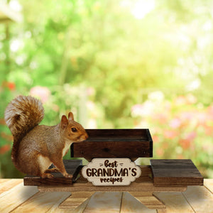 Wooden Squirrel Feeder, Squirrel Picknick Table